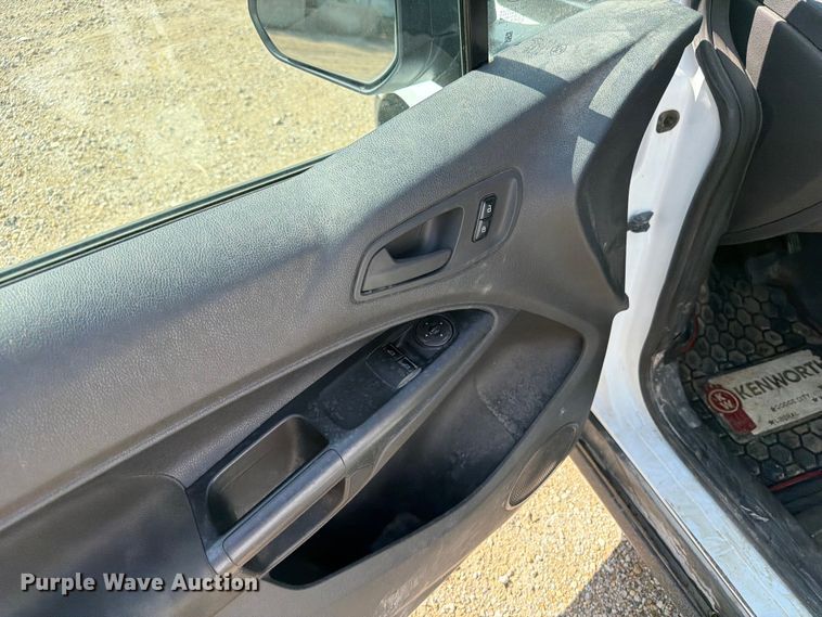 image for item FB5897 2015 Ford Transit Connect van