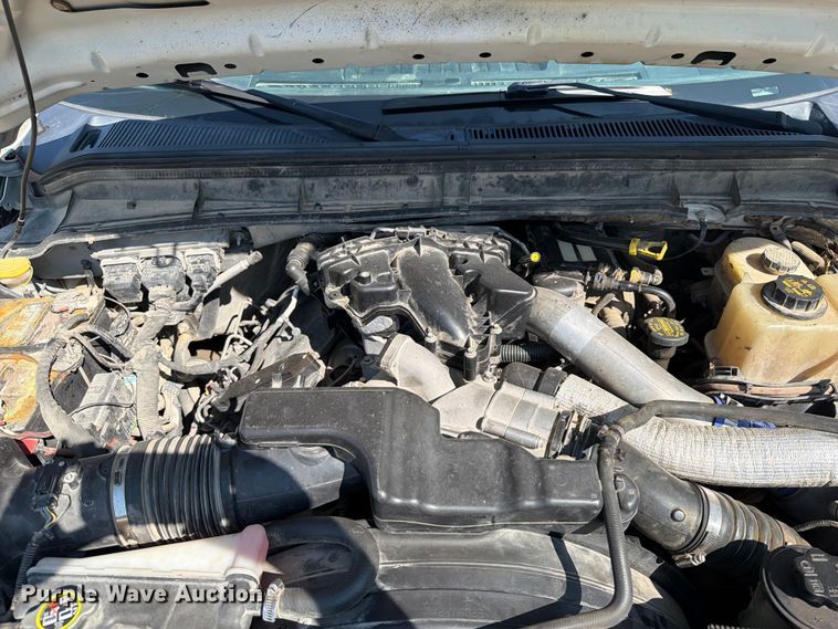image for item FB5899 2016 Ford F550 Super Duty Ext. Cab utility / service truck
