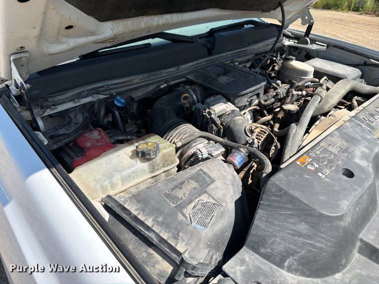 image for item FB5900 2011 GMC Sierra 2500HD Ext. Cab pickup truck