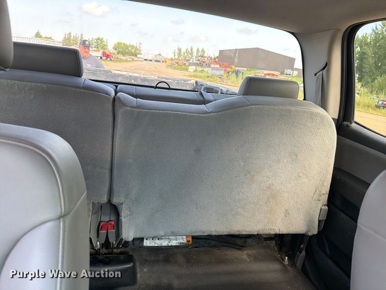 image for item FB5901 2016 Chevrolet Silverado 3500HD Crew Cab pickup truck