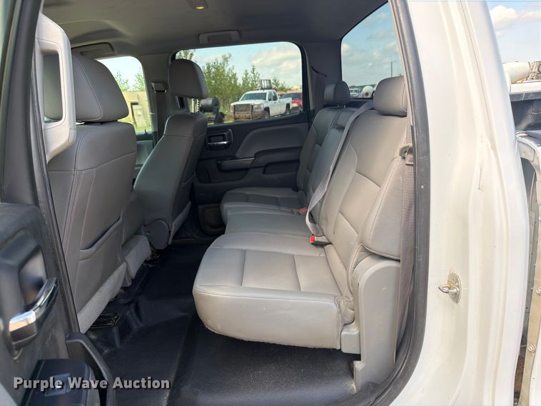 image for item FB5901 2016 Chevrolet Silverado 3500HD Crew Cab pickup truck