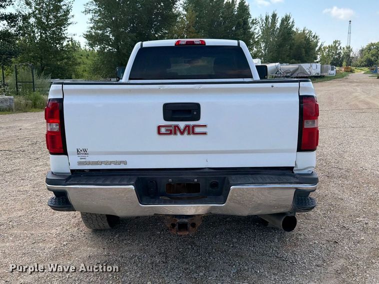 image for item FB5902 2016 GMC Sierra 3500HD Ext. Cab pickup truck