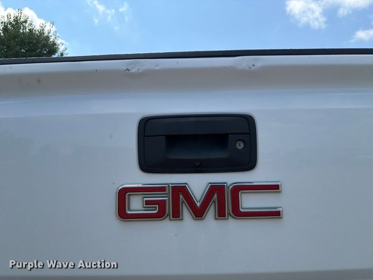 image for item FB5902 2016 GMC Sierra 3500HD Ext. Cab pickup truck