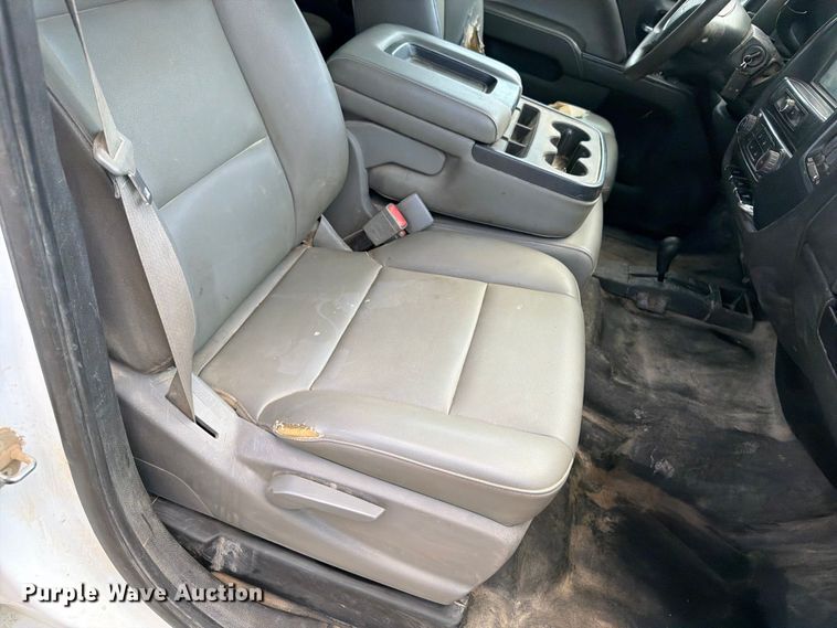 image for item FB5902 2016 GMC Sierra 3500HD Ext. Cab pickup truck