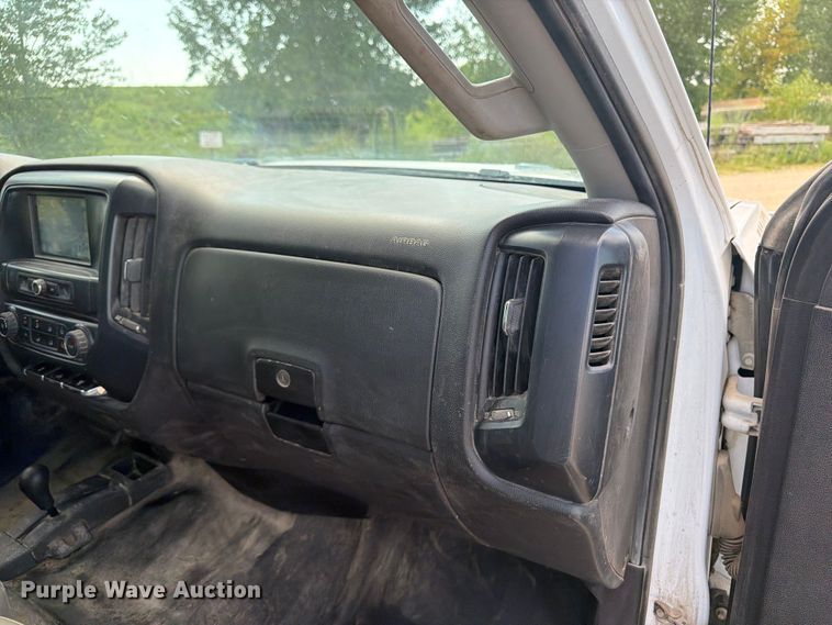 image for item FB5902 2016 GMC Sierra 3500HD Ext. Cab pickup truck