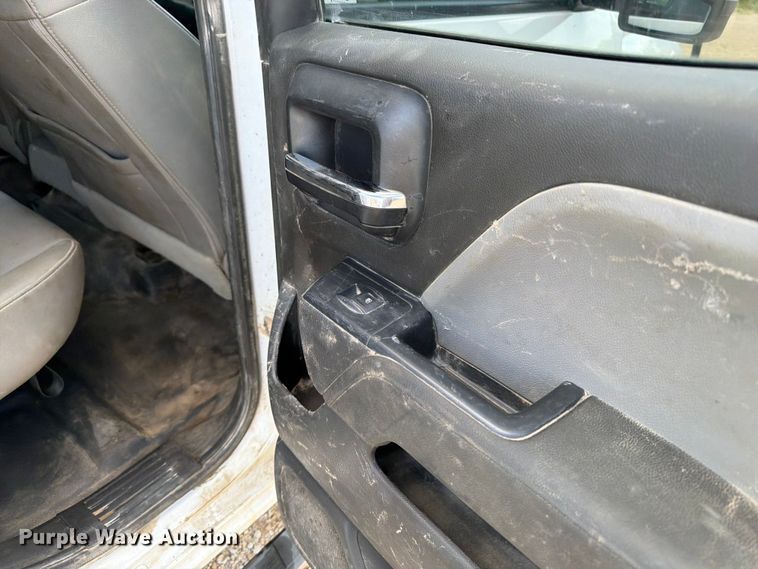 image for item FB5902 2016 GMC Sierra 3500HD Ext. Cab pickup truck