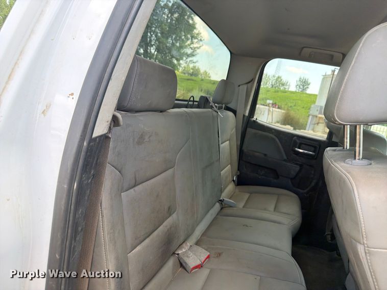 image for item FB5902 2016 GMC Sierra 3500HD Ext. Cab pickup truck