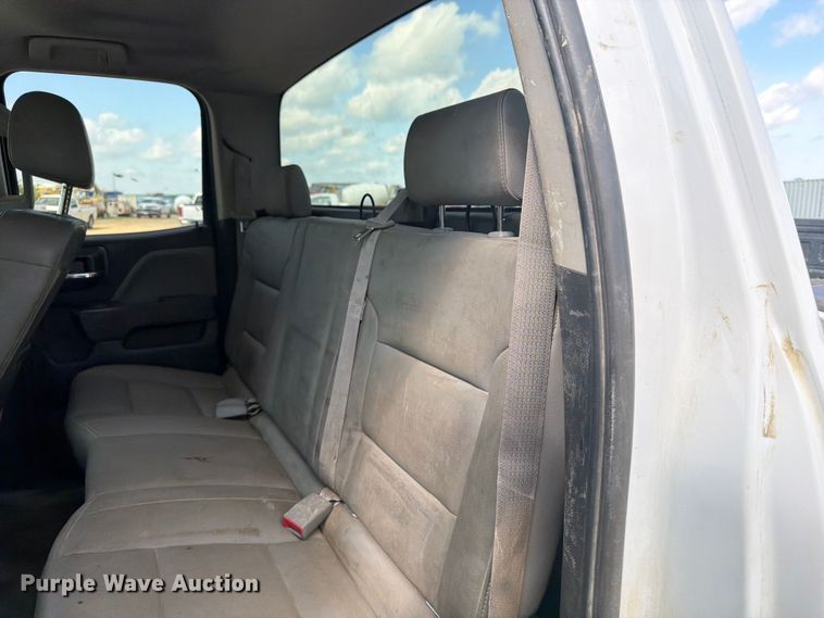 image for item FB5902 2016 GMC Sierra 3500HD Ext. Cab pickup truck