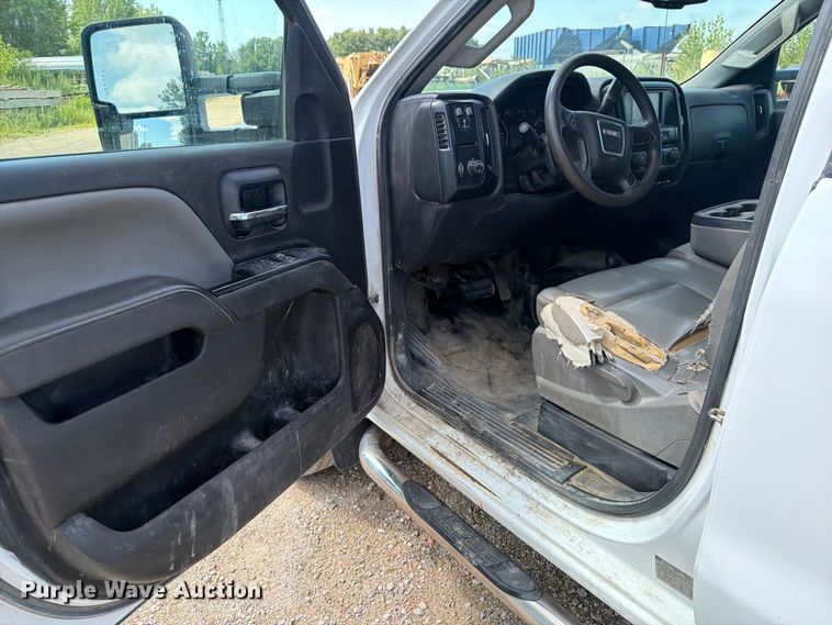 image for item FB5902 2016 GMC Sierra 3500HD Ext. Cab pickup truck