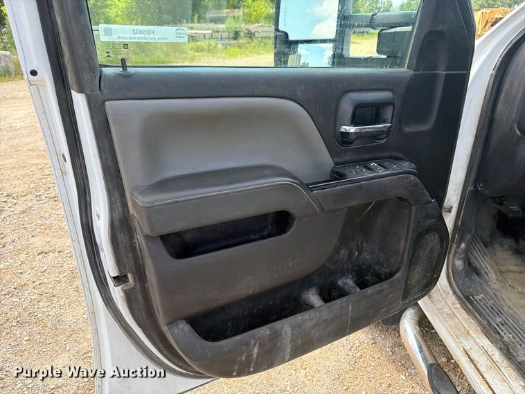 image for item FB5902 2016 GMC Sierra 3500HD Ext. Cab pickup truck