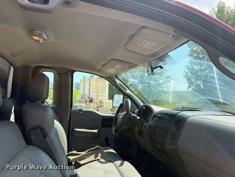 image for item FB5903 2006 Ford F150 pickup truck