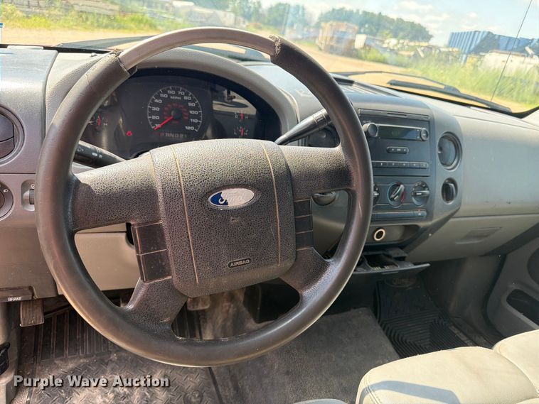 image for item FB5903 2006 Ford F150 pickup truck