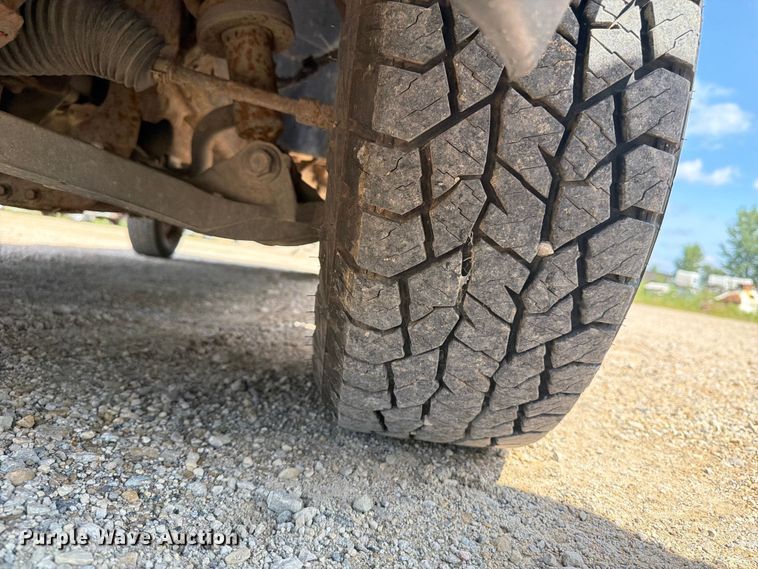 image for item FB5903 2006 Ford F150 pickup truck