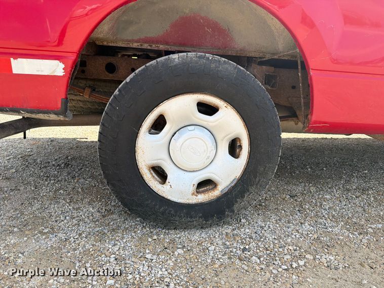 image for item FB5903 2006 Ford F150 pickup truck