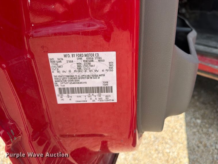 image for item FB5903 2006 Ford F150 pickup truck