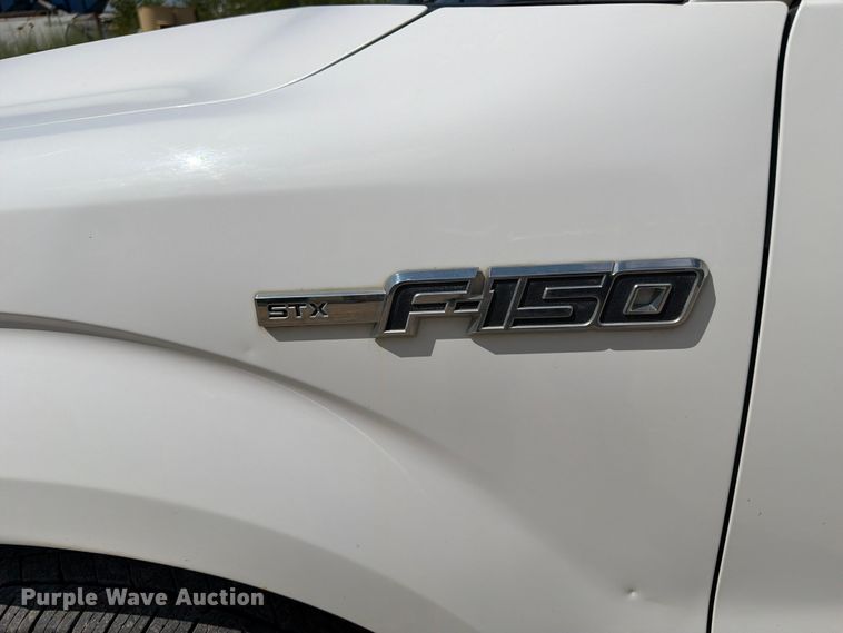 image for item FB5904 2013 Ford F150 Ext. Cab pickup truck