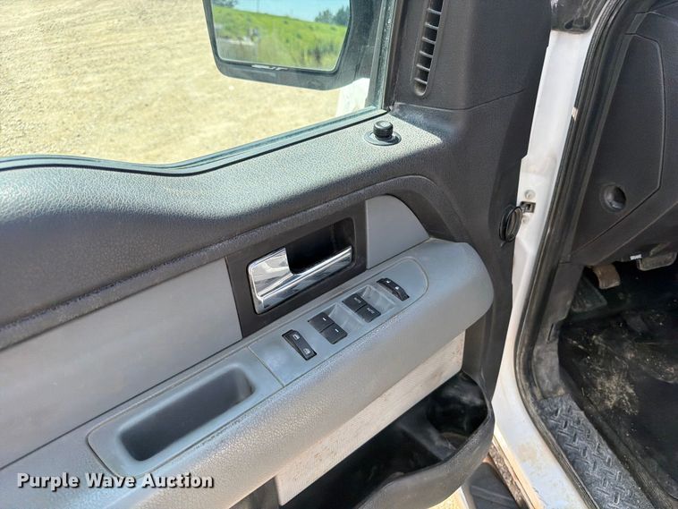 image for item FB5904 2013 Ford F150 Ext. Cab pickup truck