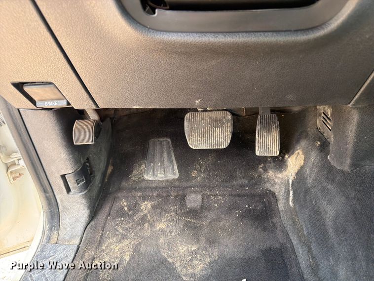 image for item FB5904 2013 Ford F150 Ext. Cab pickup truck