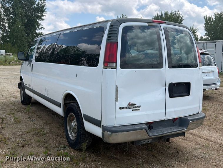 image for item FB5911 1999 Chevrolet Express 3500 van