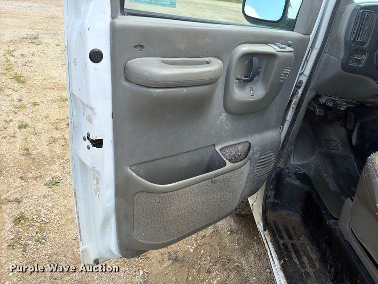 image for item FB5911 1999 Chevrolet Express 3500 van