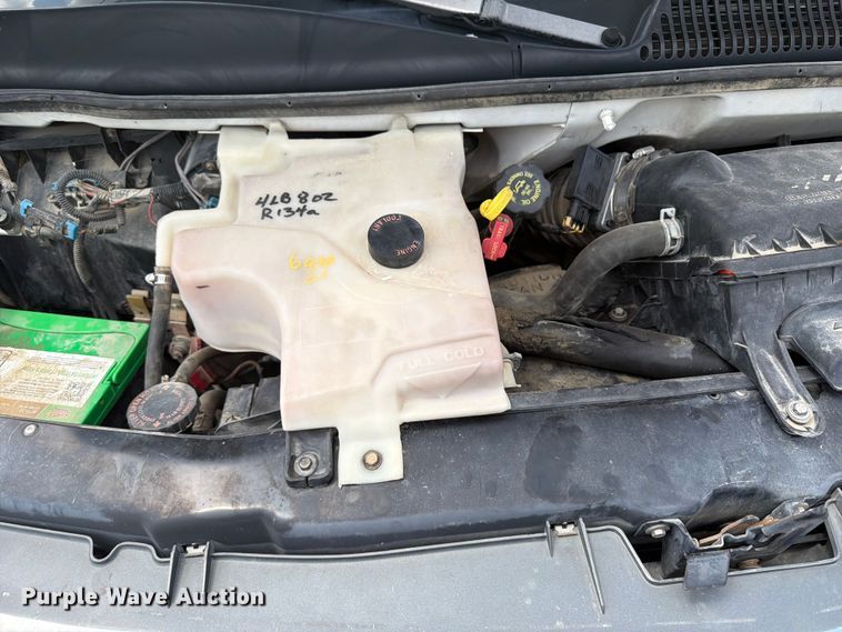 image for item FB5911 1999 Chevrolet Express 3500 van