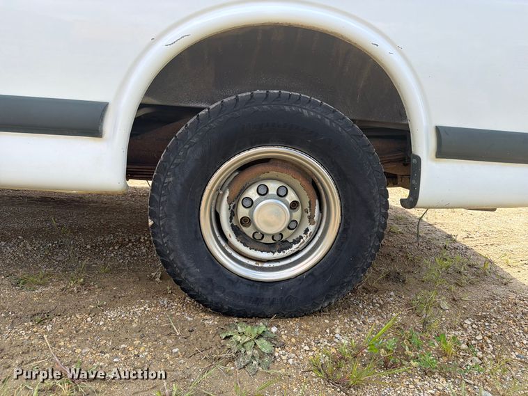 image for item FB5911 1999 Chevrolet Express 3500 van