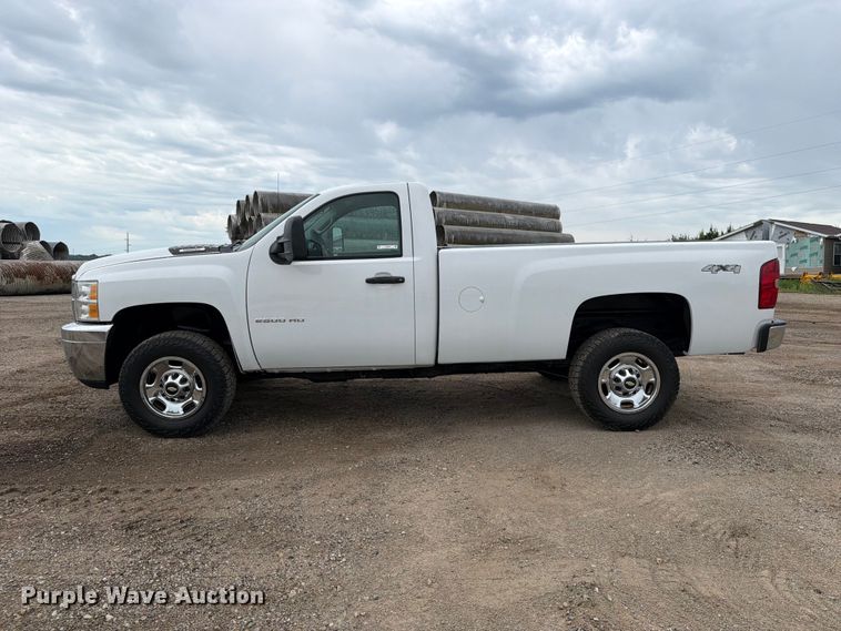 image for item FB5932 2012 Chevrolet Silverado 2500HD pickup truck