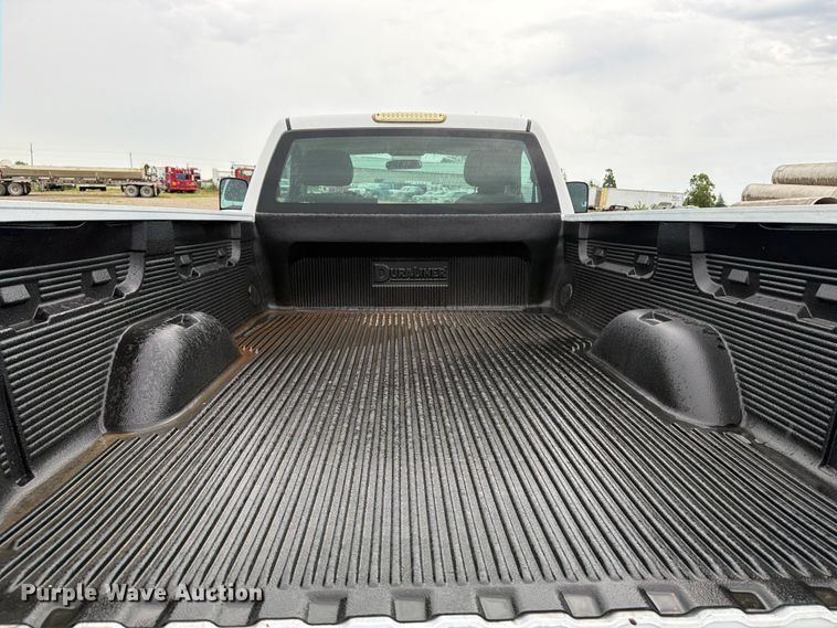 image for item FB5932 2012 Chevrolet Silverado 2500HD pickup truck