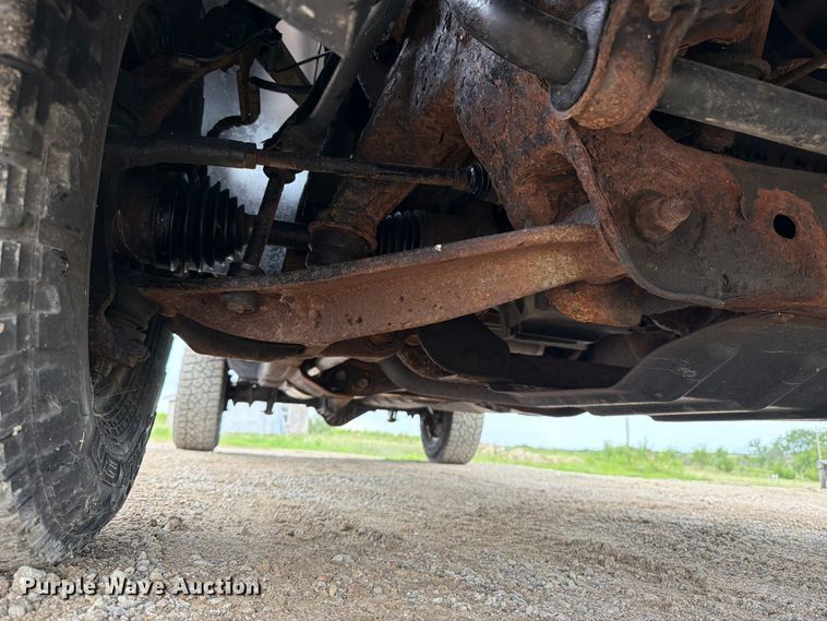 image for item FB5932 2012 Chevrolet Silverado 2500HD pickup truck