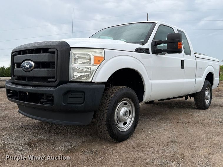 image for item FB5933 2011 Ford F250 Super Duty Ext. Cab pickup truck