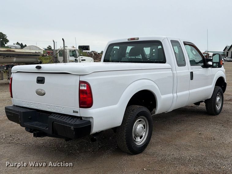 image for item FB5933 2011 Ford F250 Super Duty Ext. Cab pickup truck