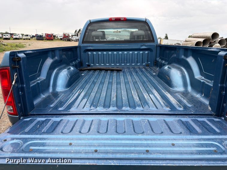 image for item FB5934 2006 Dodge Ram 2500 Ext. Cab pickup truck