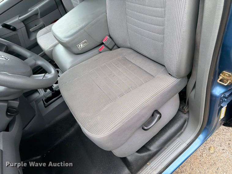 image for item FB5934 2006 Dodge Ram 2500 Ext. Cab pickup truck