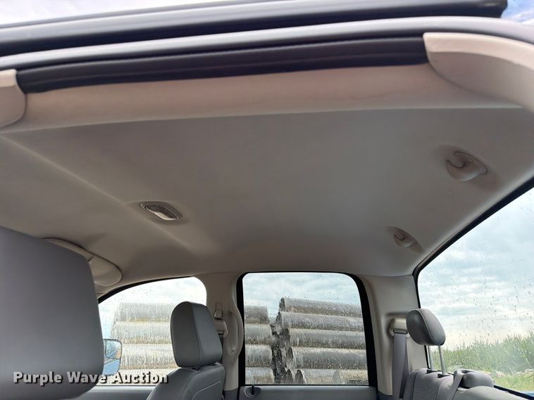 image for item FB5934 2006 Dodge Ram 2500 Ext. Cab pickup truck