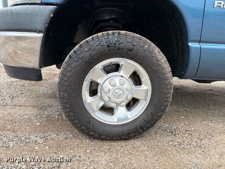 image for item FB5934 2006 Dodge Ram 2500 Ext. Cab pickup truck