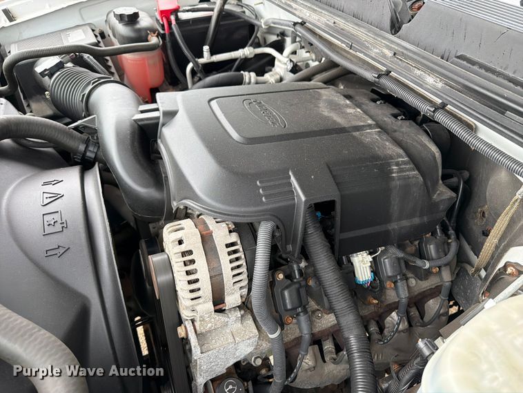 image for item FB5935 2010 Chevrolet Silverado 3500HD pickup truck