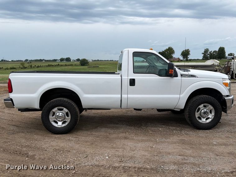 image for item FB5936 2012 Ford F250 pickup truck