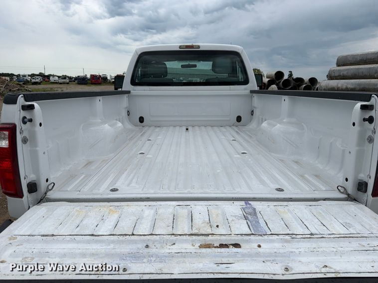 image for item FB5936 2012 Ford F250 pickup truck