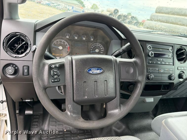 image for item FB5936 2012 Ford F250 pickup truck