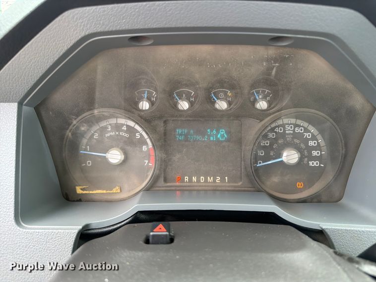 image for item FB5936 2012 Ford F250 pickup truck