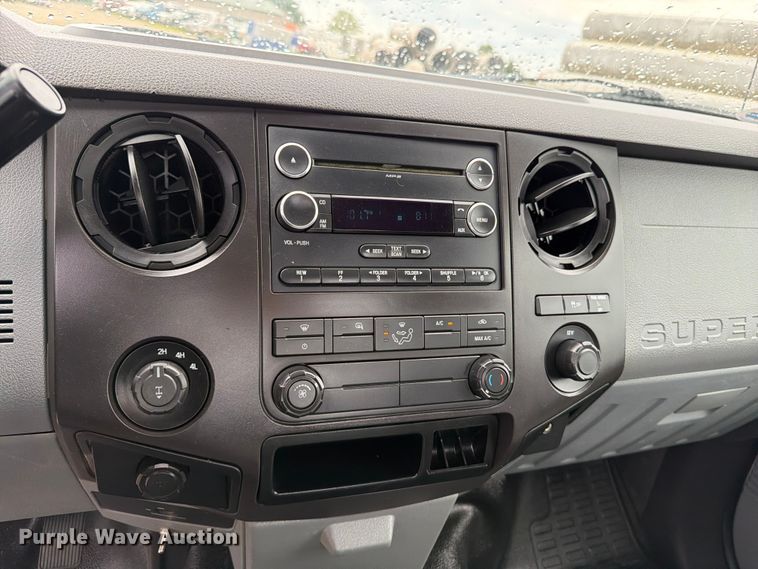 image for item FB5936 2012 Ford F250 pickup truck