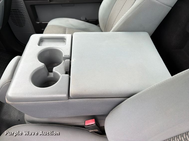 image for item FB5936 2012 Ford F250 pickup truck