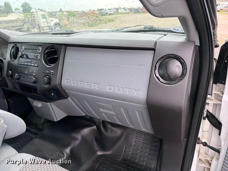 image for item FB5936 2012 Ford F250 pickup truck