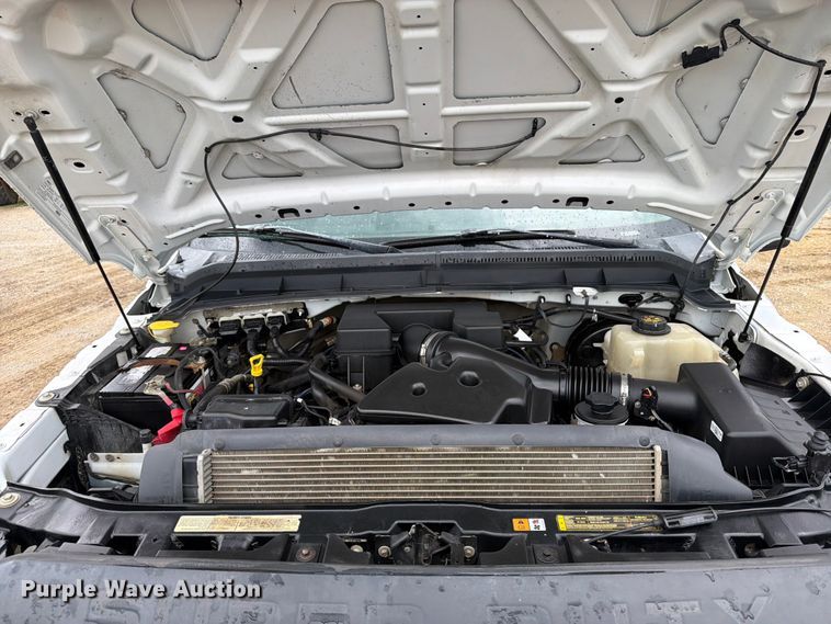image for item FB5936 2012 Ford F250 pickup truck