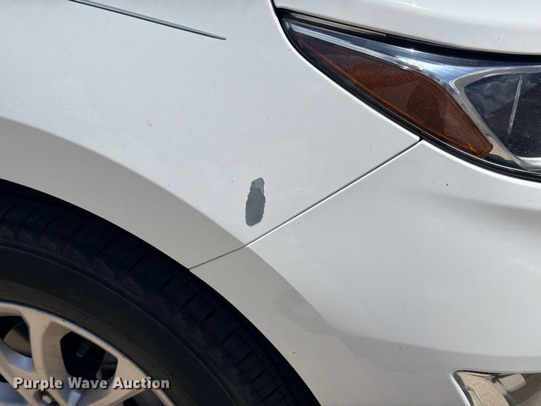 image for item FB8288 2020 Chevrolet Equinox SUV