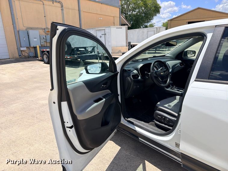 image for item FB8288 2020 Chevrolet Equinox SUV