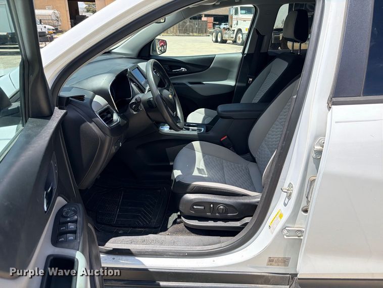 image for item FB8288 2020 Chevrolet Equinox SUV
