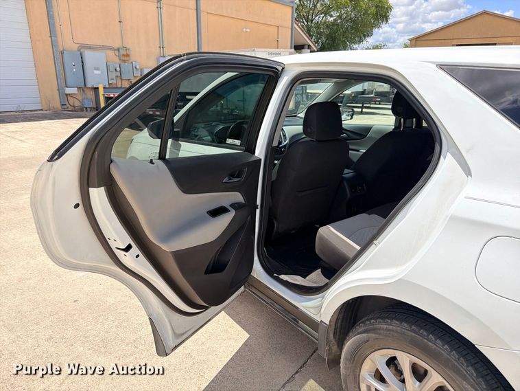 image for item FB8288 2020 Chevrolet Equinox SUV