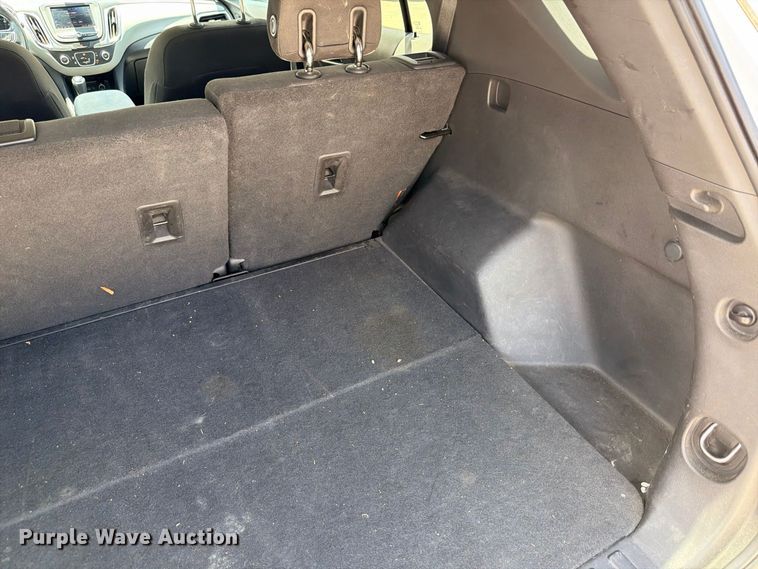image for item FB8288 2020 Chevrolet Equinox SUV