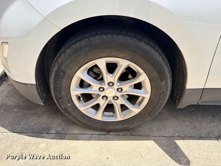 image for item FB8288 2020 Chevrolet Equinox SUV